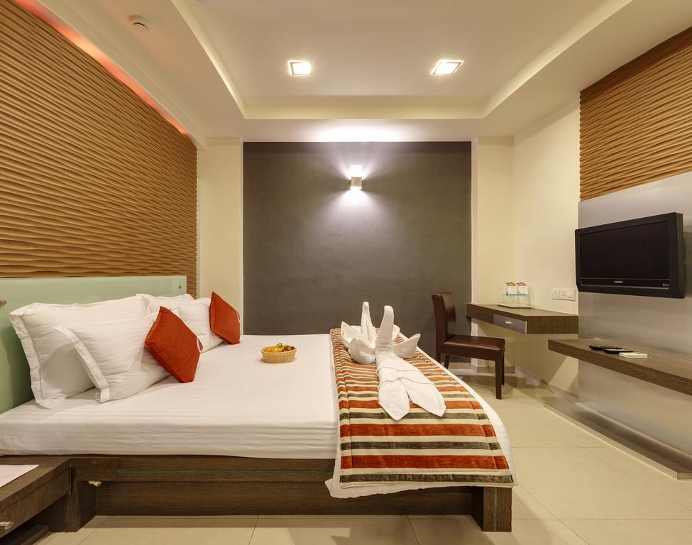 Citrus Hotel Kolhapur Exterior foto